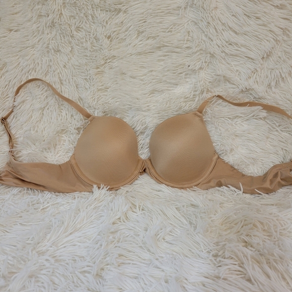 Auden The Icon  Full Coverage Comfortable Lightly Lined T-Shirt Nude size 32A - Picture 1 of 6